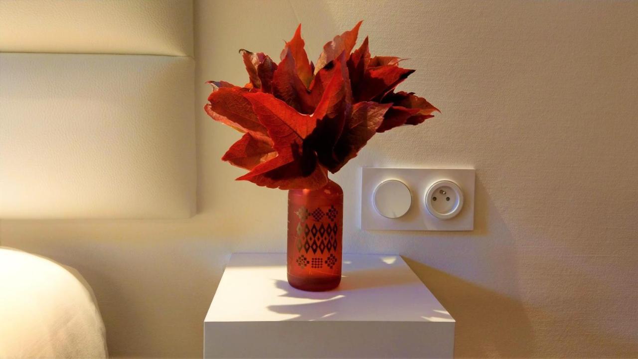 Domaine De L'Olifant Bed & Breakfast Champanges Dış mekan fotoğraf