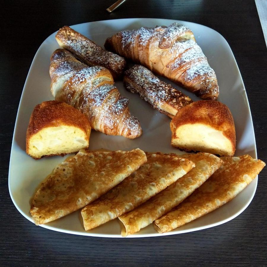 Domaine De L'Olifant Bed & Breakfast Champanges Dış mekan fotoğraf