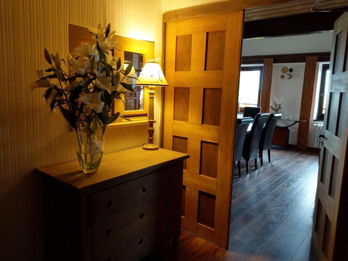 Domaine De L'Olifant Bed & Breakfast Champanges Dış mekan fotoğraf